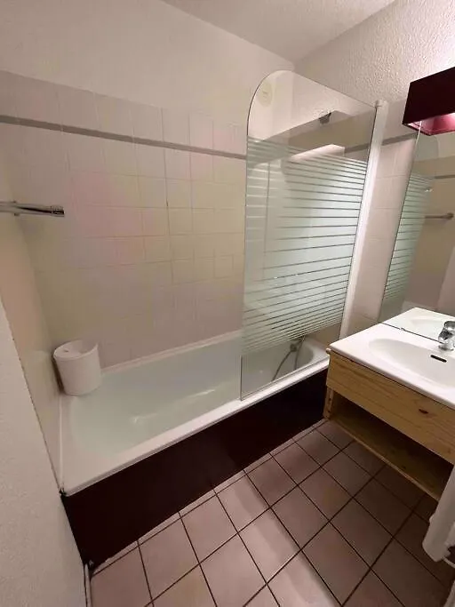 شقة Alpe D'Huez - Confortable Appartement A 150M Des Pistes - La Marmotte En Folie