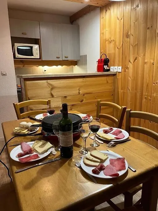 Daire Alpe D'Huez - Confortable Appartement A 150M Des Pistes - La Marmotte En Folie Fransa