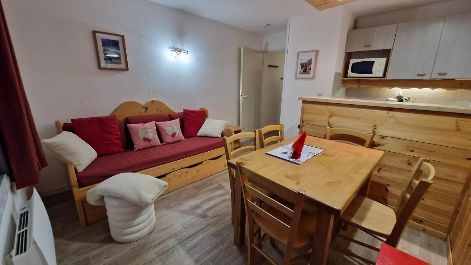 Daire Alpe D'Huez - Confortable Appartement A 150M Des Pistes - La Marmotte En Folie